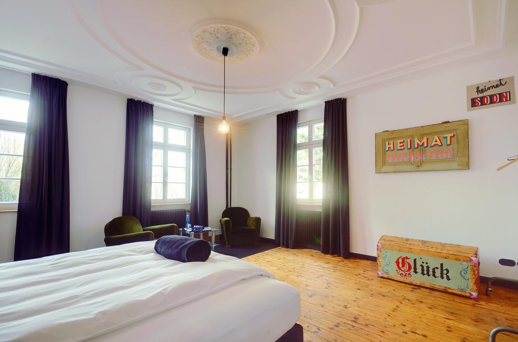 Haus Zauberfloete Hotel Offenburg Buitenkant foto